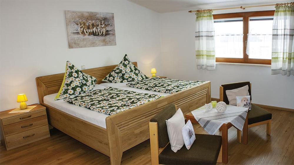 Haus Elisabeth Apartment Neuschoenau Luaran gambar